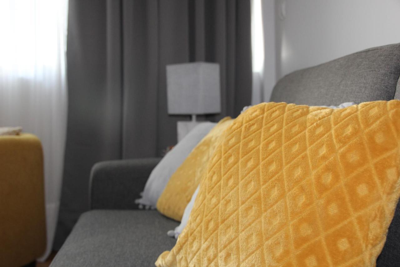 Casa Da Juka Apartment ปอนตาเดลกาดา ภายนอก รูปภาพ